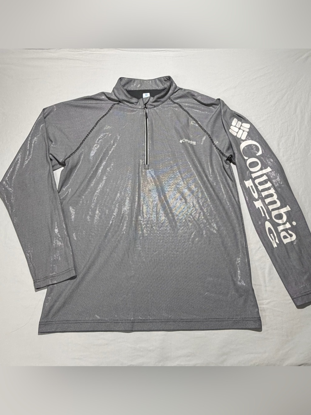 Columbia Men’s iridescent Gray Long-Sleeve Quarter Zip
